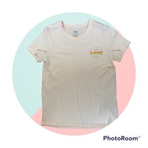 Levi’s Pink Tshirt